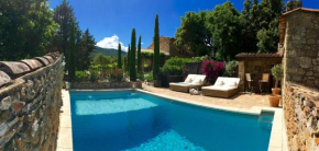 Гостиница La Bastide  План-Де-Ла-Тур
